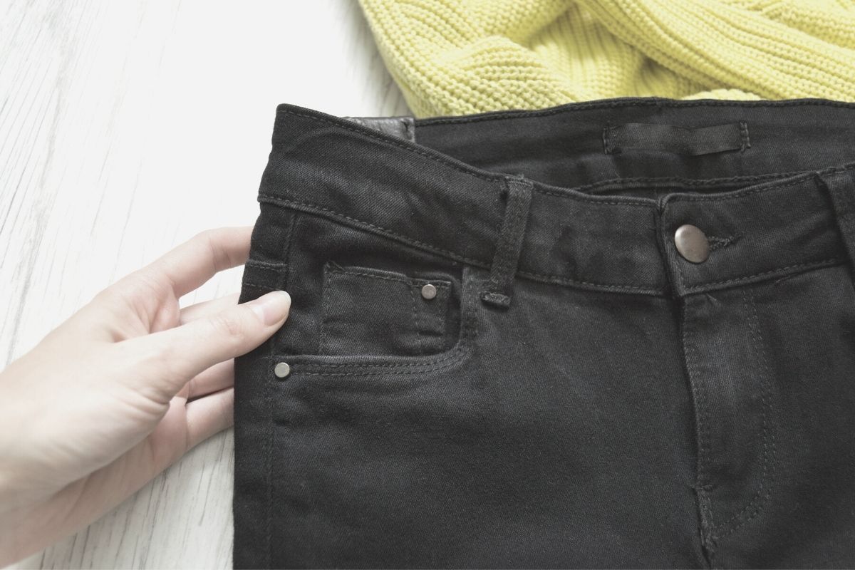 How To Fade Black Jeans? A Step By Step Guide