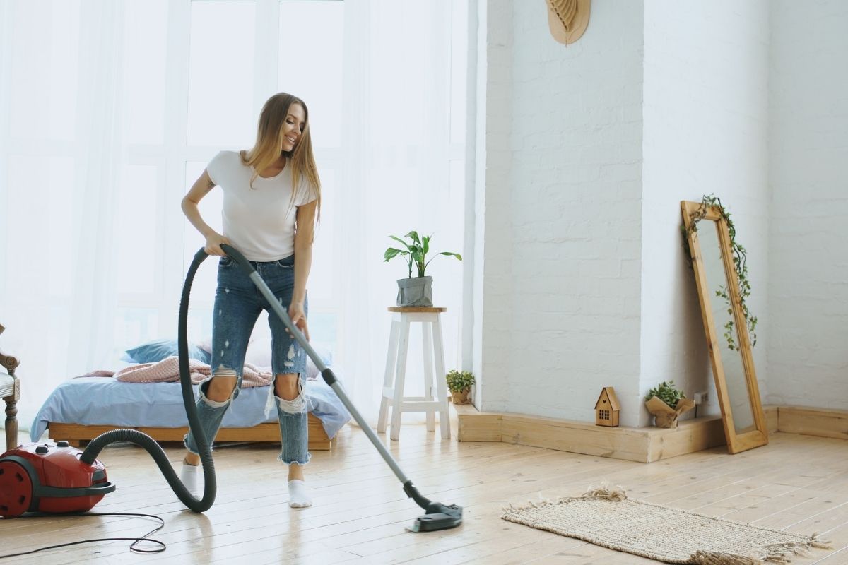 Best Vacuum for Laminate Floors